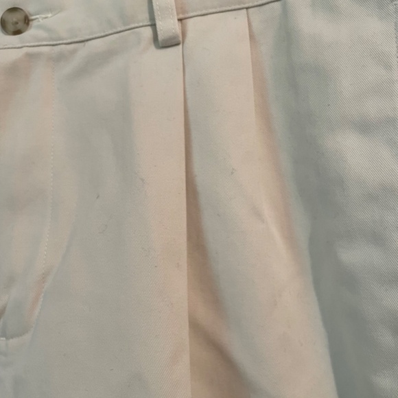 LL Bean Mens Pleated Front Chinos Light Khaki 36x34 - Picture 3 of 9